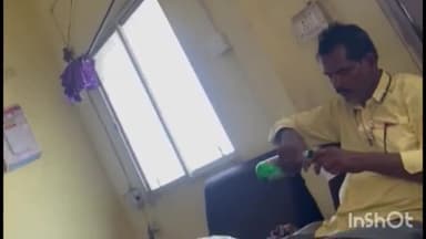 कुरवाई: कृषि उपज मंडी कार्यालय में जाम झलकाते दिखे मंडी सचिव,वीडियो हुआ वायरल