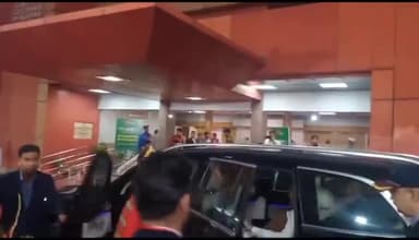 धनबाद/केंदुआडीह: IIT ISM के दीक्षांत समारोह में शामिल हुए राज्यपाल सीपी राधाकृष्णन सांसद उपायुक्त और एसएसपी ने किया स्वागत