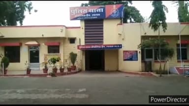 रतलाम नगर: लालबाग कॉलोनी के गेट पर मोटरसाइकिल सवार युवक को ट्रैक्टर चालक ने मारी टक्कर, इलाज जारी