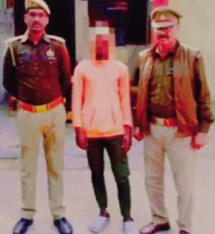 #अहिरौली पुलिस ने मार- पीट व #छेड़खानी के मुकदमे में वांछित अभियुक्त किया गिरफ्तार