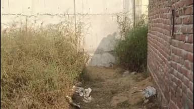 गाज़ियाबाद: हिंडन एयरबेस दीवार के नीचे 4 फीट गहरे गड्ढे की सूचना पर पुलिस ने मुकद्दमा दर्ज कर जांच की शुरू