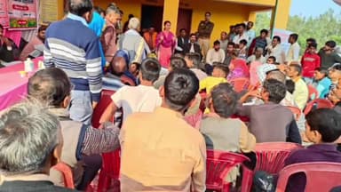 हरदोई: विकसित भारत संकल्प यात्रा के कार्यकम जनपद के विभिन्न स्थानों पर किए गए आयोजित