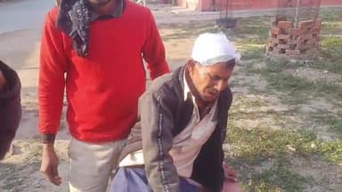 घाटमपुर: कस्बे के नगर पालिका मोड के पास लेबर मंडी में खड़े मजदूर को बाइक ने मारी टक्कर,हुआ गंभीर रूप से घायल, जिला अस्पताल रेफर