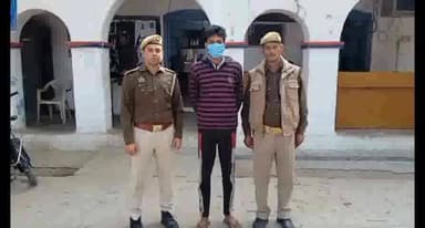 गढ़मुक्तेश्वर: नाबालिग से छेड़छाड़ व दुष्कर्म के मामले में कल्याणपुर मंदिर के पास से आरोपी को पुलिस ने किया गिरफ्तार