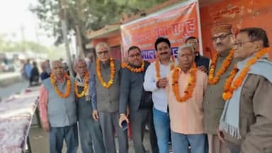 हरदोई: नारायण सेवा समूह के 15 वर्ष पूर्ण होने पर मौनी बाबा मंदिर पर भंडारे का हुआ आयोजन