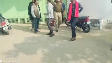 एत्मादपुर: ट्रांस यमुना क्षेत्र के ग्रीन क्लीन आगरा पब्लिक इंटर कॉलेज से गायब हुईं दो बच्चियाँ, CCTV की मदद से जांच में जुटी पुलिस