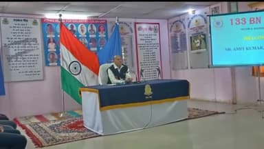 गिरिडीह: जनजाति युवा आदान-प्रदान कार्यक्रम के तहत 20 युवाओं के दल को बस स्टैंड से रांची होते हुवे भेजा गया बैंगलोर।