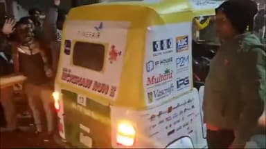 पन्ना: डायमंड चौराहे में सेवा जागरूकता रैली का हुआ जोरदार स्वागत चित्रकूट से कच्छ गुजरात तक निकल रही रैली टेंपो में सवार है NRI