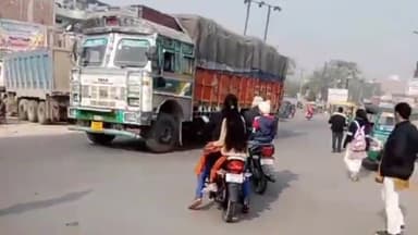 गोरखपुर: जिले के एंट्री पॉइंट पर यातायात पुलिस ने जाम से निजात दिलाने के लिए चलाए विशेष अभियान