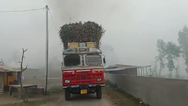 खीरी गन्ना फैक्ट्रियां चालू होते ही बढ़ रही है ओवर लोड और ओवर हाइट ट्रैकों की वजह से समस्याएं
उत्तर प्रदेश के जनपद लखीमप