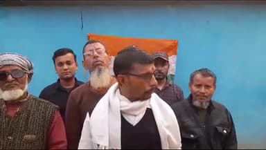 सुपौल: DM को ज्ञापन सौंपने के बाद युवा कांग्रेस के जिला उपाध्यक्ष लक्ष्मण कुमार झा ने दी जानकारी