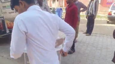 घाटमपुर: धरमंगदपुर गांव के पास तेज रफ्तार बाइक सवार युवक आवारा जानवर से टकराकर गिरा, हुआ गंभीर रूप से घायल,उपचार जारी