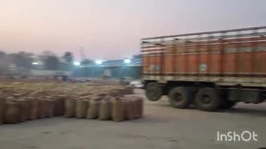 होशंगाबाद नगर: नर्मदापुरम कृषि उपज मंडी से धान का परिवहन हुआ शुरू, 400 क्विंटल धान का हुआ परिवहन