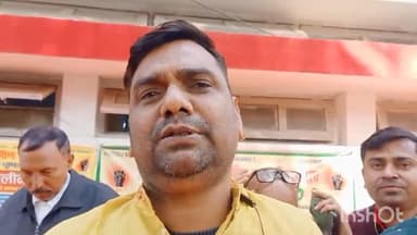 फारबिसगंज: अखिल भारतीय ग्रामीण डाक सेवक संघ के पूर्णिया प्रमंडलीय अध्यक्ष ने कहा जबतक मांग पूरी नहीं होगा हड़ताल जारी रहेगा.