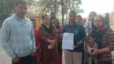 मुरादाबाद: मझोला थाना क्षेत्र में दो युवकों ने एक युवक के साथ की मारपीट, युवक की हालत गंभीर