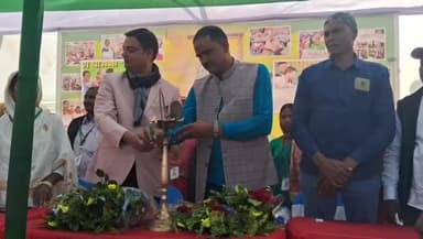 बगोदर: तीरला मे आपकी योजना आपकी सरकार आपके द्वार कार्यक्रम का आयोजन