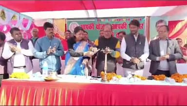 भरनो: मारासिली में सरकार आपके द्वार कार्यक्रम के तहत विधायक व पूर्व शिक्षा मंत्री ने परिसम्पत्तियों का किया वितरण