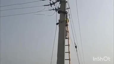 मधवापुर: बिजली विभाग ने साहरघाट में स्पेशल ड्राइव चलाकर दर्जन भर बकायेदारों का काटा बिजली कनेक्शन