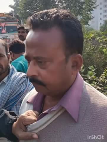 खगौल: नकटी भवानी के पास गहनों की हेरा फेरी करते चोर को ग्रामीणों ने पिटा