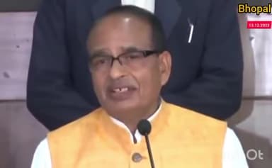 @Shivraj_singh ने कहां 
मैं एक सामान्य #कार्यकर्ता हूं।
पार्टी जो काम देगी। मैं उसे #निष्ठापूर्वक करूंगा।