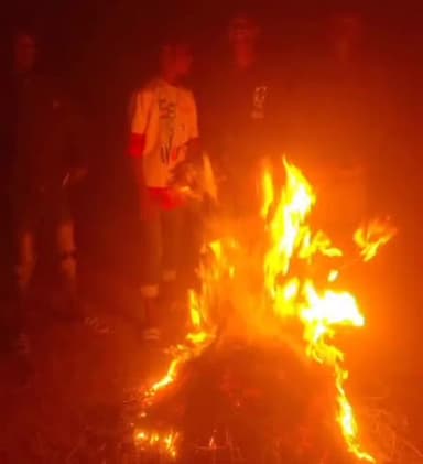 अंबिकापुर ,सरगुजा कलेक्टर श्री कुंदन कुमार ने ठंड से बचाव के लिए अलाव जलाने के दिए निर्देश