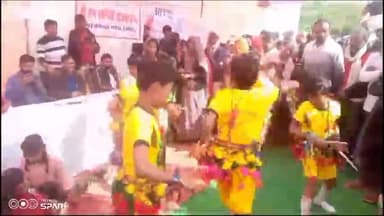 मोठ: गरौठा नगर के कई विद्यालयों में विकसित भारत संकल्प यात्रा का कैंप लगाकर हुआ आयोजन