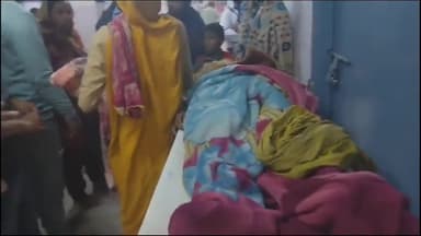 अररिया: टेकनी मछेला निवासी प्रसूता और उसके नवजात बच्चे की सदर अस्पताल में इलाज के लिए लाने के क्रम में रास्ते में हुई मौत