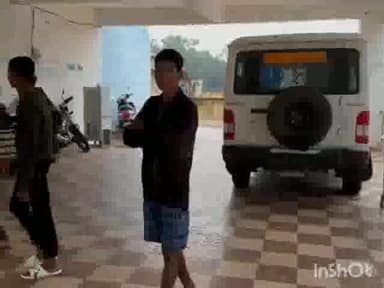 कोन्टा: गगनपल्ली में पेड़ से टकराई मोटरसाइकिल, सड़क दुर्घटना में एक ग्रामीण हुआ घायल