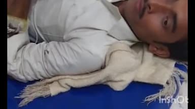 केिशनपुर: फुलवरिया जमीन विवाद और के कारण दो पक्षों में हुई जमकर मारपीट एक पक्ष से एक लोग जख्मी सीएचसी किशनपुर में भर्ती इलाज रत।