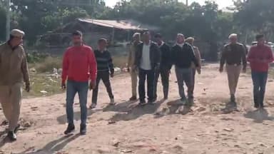 पंचकूला: सेक्टर 5 धरना स्थल में गेस्ट टीचरों का रेगुलर करने की मांग को लेकर प्रदर्शन,पुलिस ने प्रदर्शनकारीयो को  लिया हिरासत में