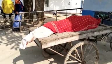 आरा: जगजीवन हाल्ट के समीप रेलवे ट्रैक पर मिला युवक का शव, जीआरपी पुलिस ने आरा सदर अस्पताल में शव का कराया पोस्टमार्टम