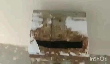 उरई: एट नगर पंचायत के सभासदों ने पंचायत कार्यालय में तैनात बाबू का पहले से टैंडर डाल कर बक्सा लाने का वीडियो किया वायरल।