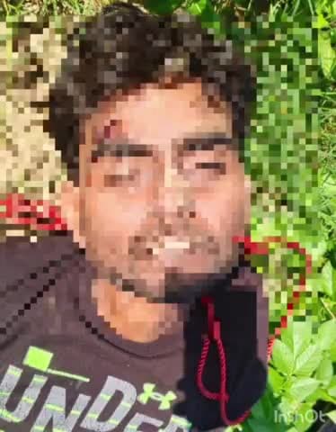 टूंडला: हिरनगांव रेलवे लाइन के पास पेड़ पर लटक कर अज्ञात युवक ने की आत्महत्या