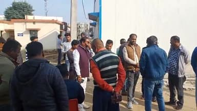 गढ़वा: गढ़वा रमना एन एच 75 पर आरोग्यम के समिप ट्रक के चपेट में आने से एक यूवती की मौत हो गई