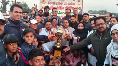 रामपुर: गांधी मैदान में जनपदीय खेल प्रतियोगिताओं का समापन समारोह किया गया आयोजित