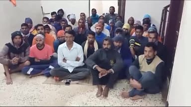 बगोदर: बगोदर समेत झारखंड के सउदी अरब में फंसे 45 मजदूरों ने फिर से सोशल मीडिया वीडियो भेजकर सरकार से वतन वापसी की लगाई गुहार