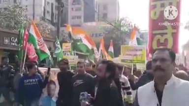 ओरमांझी: इंडिया गठबंधन के द्वारा शहीद चौक से राजभवन रांची तक आक्रोषपूर्ण विरोध मार्च निकाला गया