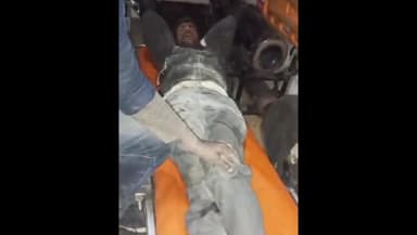 मऊरानीपुर: खदियन चौराहे के पास अनियंत्रित होकर पलटा ट्रैक्टर ट्राली,एक व्यक्ति हुआ गंभीर रूप से घायल हालत गंभीर।