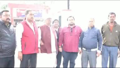 धनबाद/केंदुआडीह: असुरक्षित महसूस करने पर धनबाद के व्यवसायी वर्ग ने धनबाद के सिटी एसपी से कार्यालय में की मुलाकात