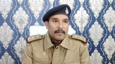 ब्यावरा: केनरा बैंक के सामने युवक द्वारा फांसी लगाकर आत्महत्या करने का मामला, जांच शुरू: TI नीलेश अवस्थी ने दी जानकारी