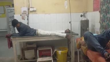 इकौना: NH 730 कटरा पेट्रोल पम्प के पास छुट्टा जानवर से टकराकर जीजा व साले हुए घायल