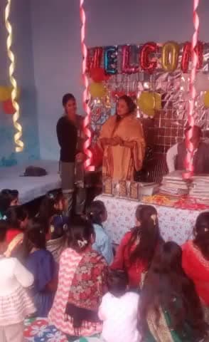 आ,म,से,फ, सिलाई कढ़ाई बुनाई सेन्टर पर बच्चों को प्रमाणित परिक्षण प्रमाण पत्र जारी किए मुजफ्फरनगर बघरा व्लाक अध्यक्ष के द्वारा आदर्श मानव सेवा फाउंडेशन