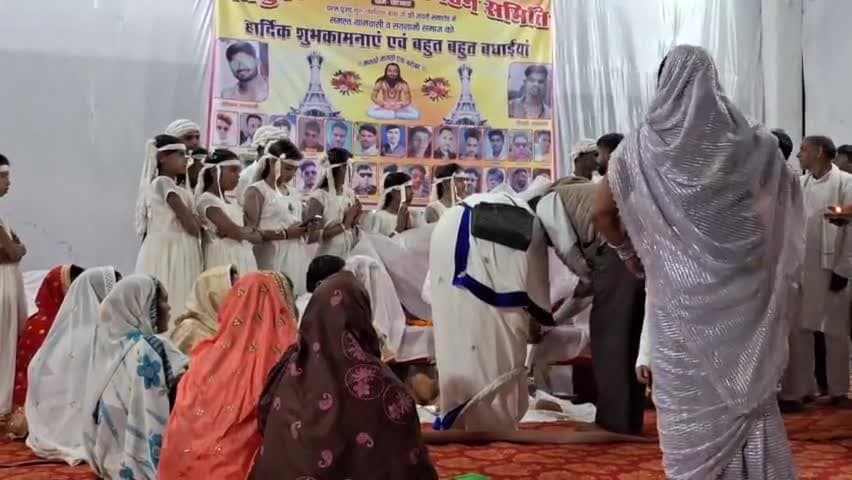 ग्राम चारभाठा में धूमधाम से मनाई गई गुरु घासीदास बाबा जी की जयंती.. #जय_सतनाम
