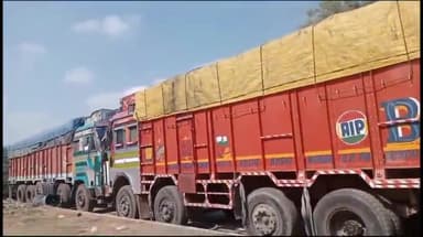 तोपचांची: तोपचांची व हरिहरपुर थाना क्षेत्र के जीटी रोड से 56 कोयला लदे ट्रक पर धनबाद जिला प्रशासन की बड़ी कार्रवाई