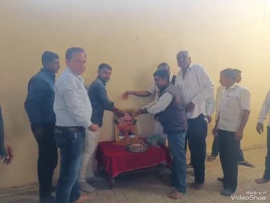 रानीवाड़ा: रानीवाड़ा में भाजपा कार्यकर्ताओं ने पूर्व प्रधानमंत्री वाजपेयी की जन्म जयंती मनाई