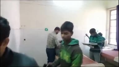 इकौना: श्रावस्ती-बहराइच बॉर्डर पर धरसवा के पास ट्रक और बस की टक्कर में तीन की मौत व एक दर्जन से अधिक लोग हुए घायल