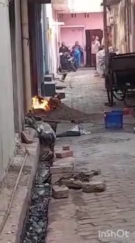 बहराइच: जोशियापुरा इलाके में गैस सिलेंडर में लीकेज से लगी आग, पाया काबू,खाना बनाते समय लगी आग