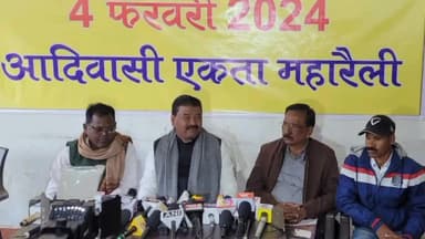 कांके: रांची के मोरहाबादी स्थित आवास में कांग्रेस नेता बंधु तिर्की ने डीलिस्टिंग महारैली को बताया आरएसएस का फार्मूला