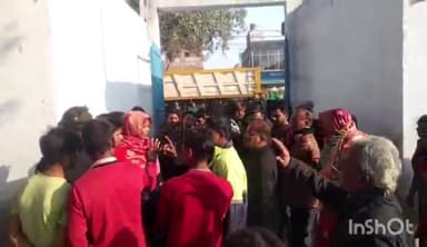 टूंडला: नगला राधेलाल में विवाहिता के शव का अंतिम संस्कार करने को लेकर आमने-सामने हुए ससुराल और मायके पक्ष के लोग