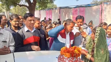 डूंगला: विकसित भारत संकल्प यात्रा के तहत आलोद और नौगावा में शिविर आयोजित, विधायक गौतम दक ने किया निरीक्षण